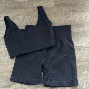 Amazon Black Workout Set